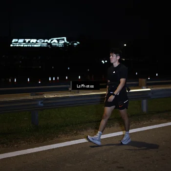 Runner Photo 7358051