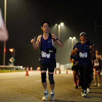 Runner Photo 7358060