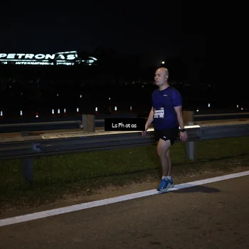 Runner Photo 7358062