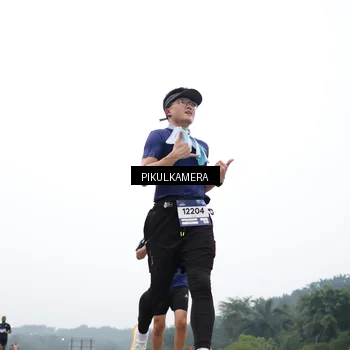 Runner Photo 7358071