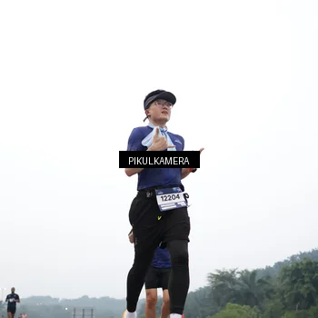 Runner Photo 7358077