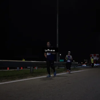 Runner Photo 7358102