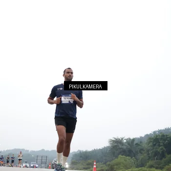 Runner Photo 7358120