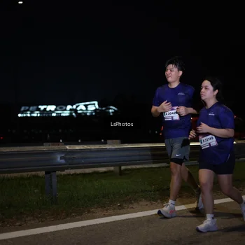 Runner Photo 7358203
