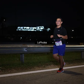 Runner Photo 7358244
