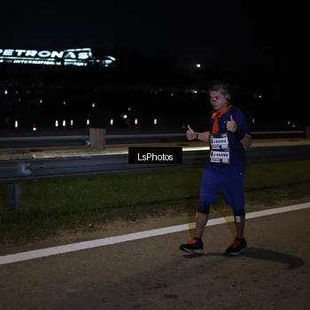 Runner Photo 7358268