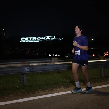 Runner Photo 7358281