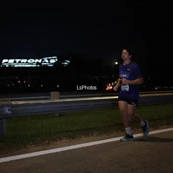 Runner Photo 7358286