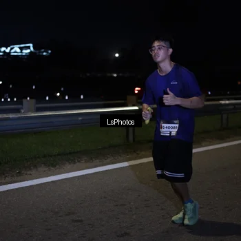 Runner Photo 7358293