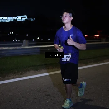 Runner Photo 7358299