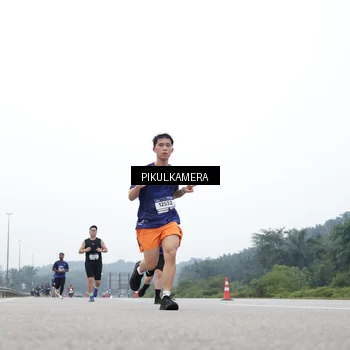 Runner Photo 7358303