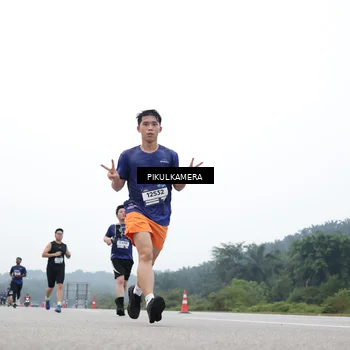 Runner Photo 7358322