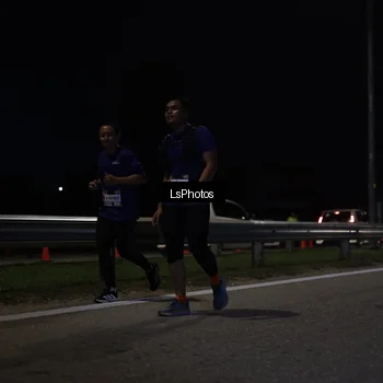 Runner Photo 7358369