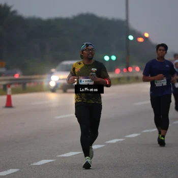 Runner Photo 7358403