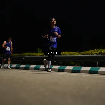 Runner Photo 7358410