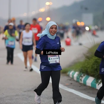 Runner Photo 7358411