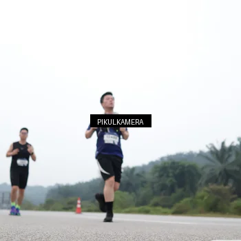 Runner Photo 7358417
