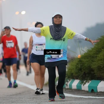 Runner Photo 7358433
