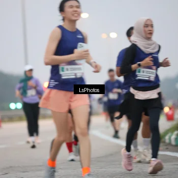 Runner Photo 7358462