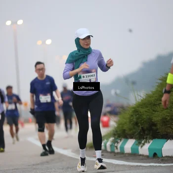 Runner Photo 7358484