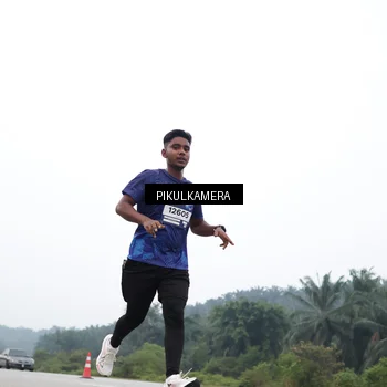 Runner Photo 7358499