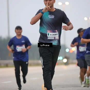 Runner Photo 7358516