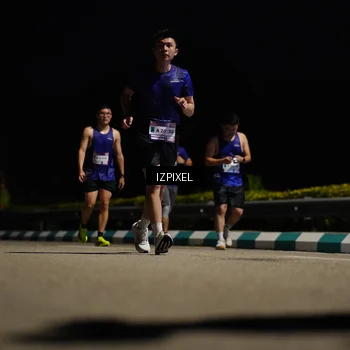 Runner Photo 7358538