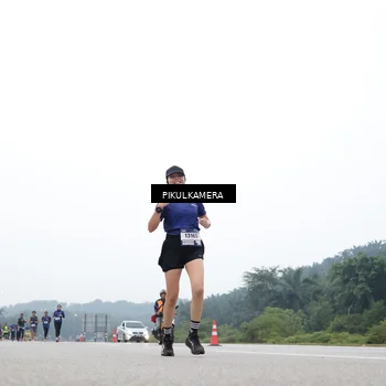 Runner Photo 7358564