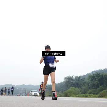 Runner Photo 7358568
