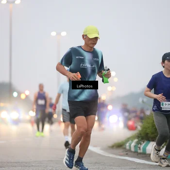 Runner Photo 7358575