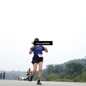 Runner Photo 7358578