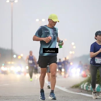 Runner Photo 7358580