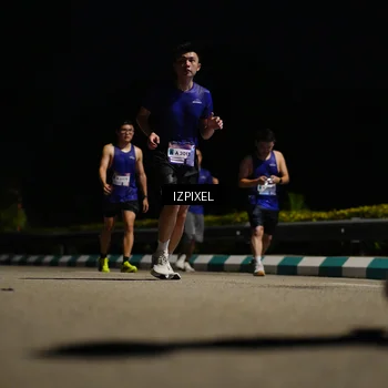Runner Photo 7358596