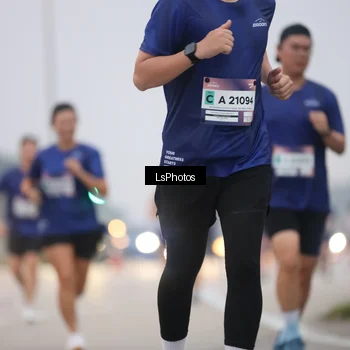 Runner Photo 7358630