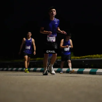 Runner Photo 7358674