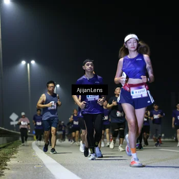 Runner Photo 7358692