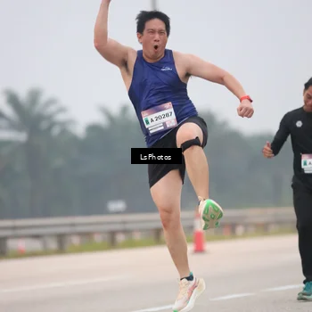 Runner Photo 7358707