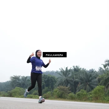 Runner Photo 7358720