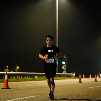 Runner Photo 7358731