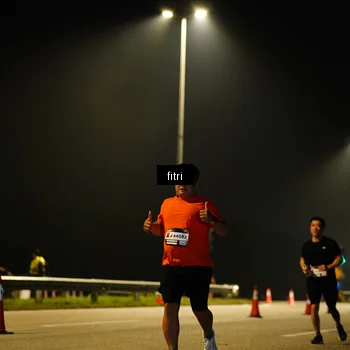 Runner Photo 7358740