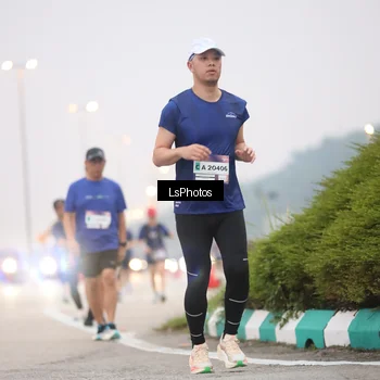 Runner Photo 7358771