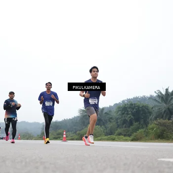 Runner Photo 7358776