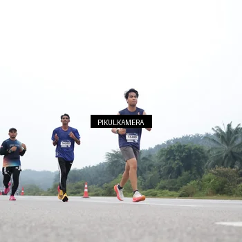 Runner Photo 7358780