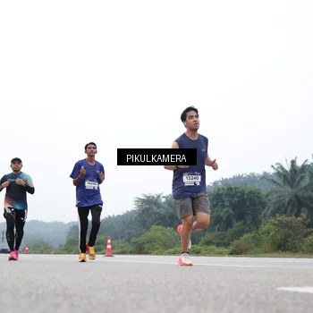 Runner Photo 7358791