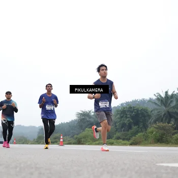 Runner Photo 7358798