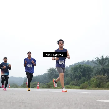 Runner Photo 7358807