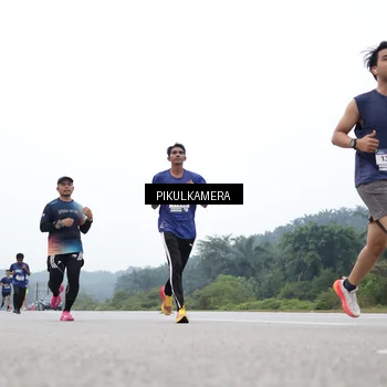 Runner Photo 7358813