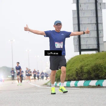 Runner Photo 7358836