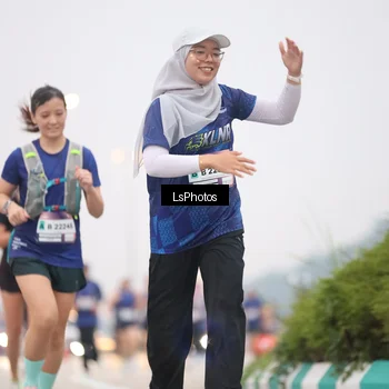 Runner Photo 7358872