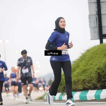 Runner Photo 7358884